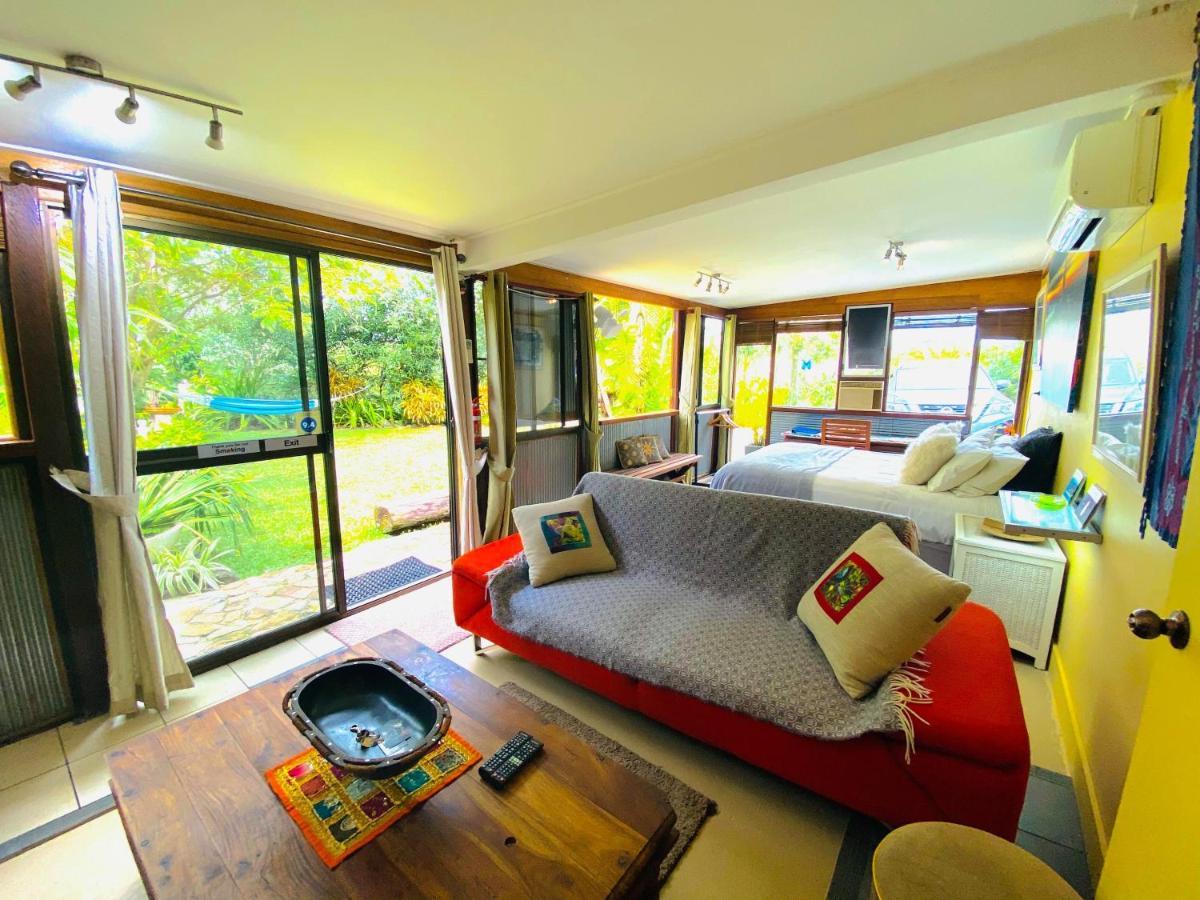 Butterfly Studio พรอเซอร์ไพน์ ภายนอก รูปภาพ